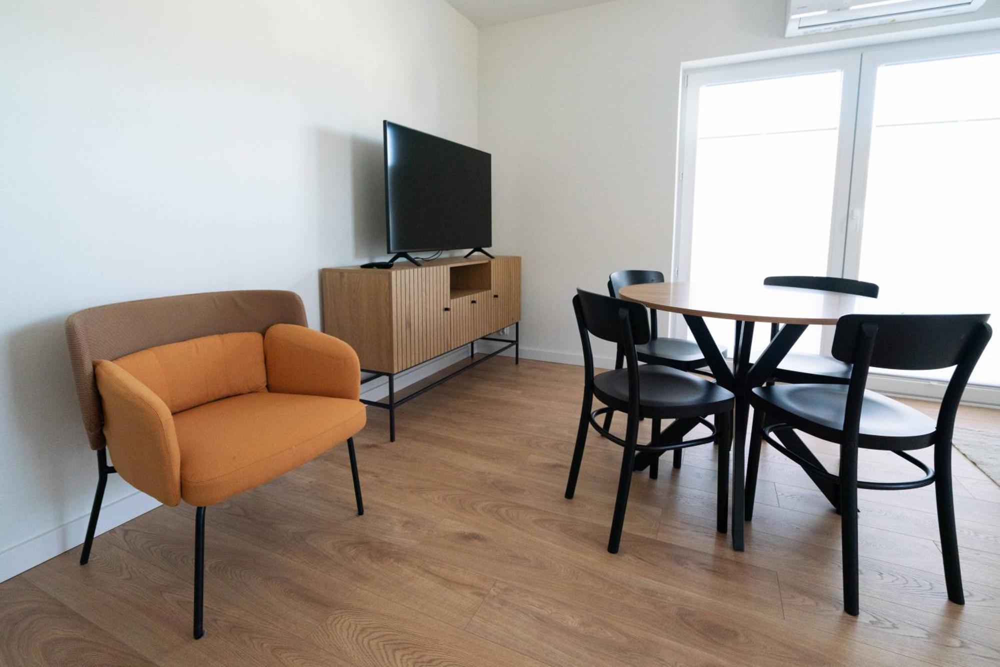 Aparthotel Weissa 7 Krakau Buitenkant foto