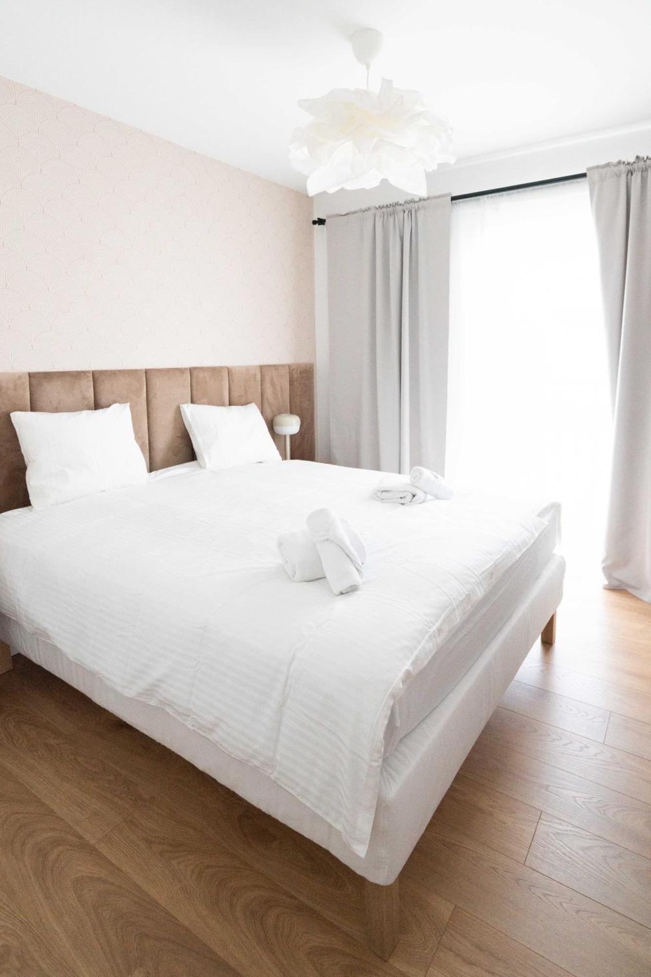 Aparthotel Weissa 7 Krakau Buitenkant foto